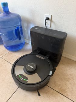 Shark Robot Vacuum & Mop , Matrix Plus,HEPA Bagless Self Empty Base, Sonic Mopping,