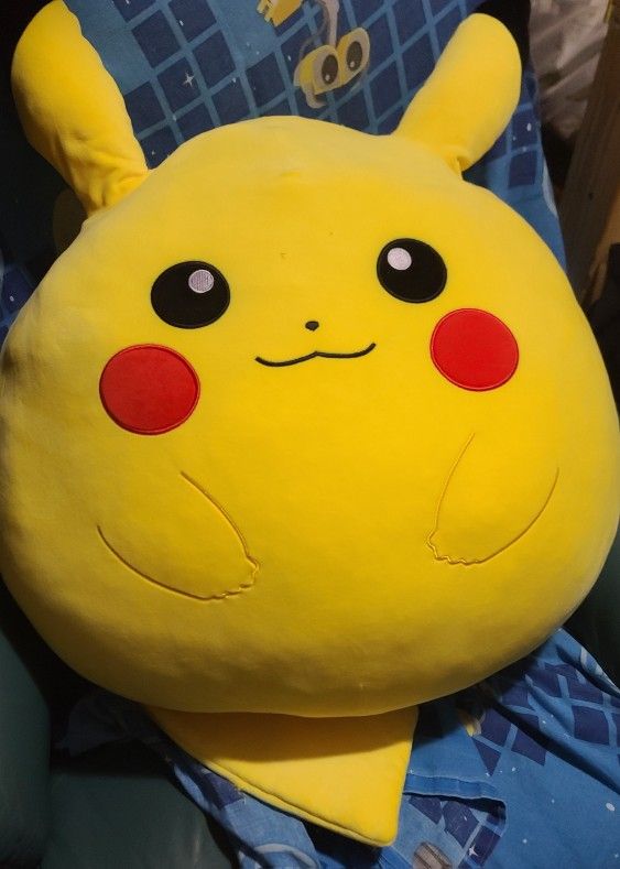 Pikachu POKÉMON Plush , 30 Inch Tall