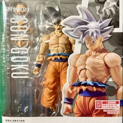 SHFiguarts - Dragonball Z - Ultra Instinct Goku
