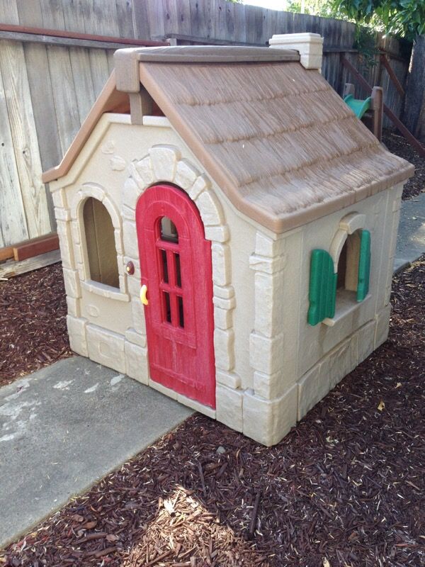 Step 2 Storybook Cottage Playhouse For Sale In San Jose Ca Offerup