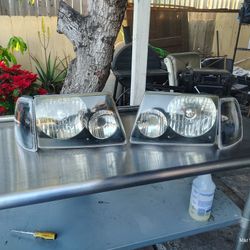 Ford Ranger Headlights Asking 60$