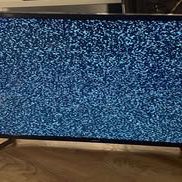 2 Samsung TVs