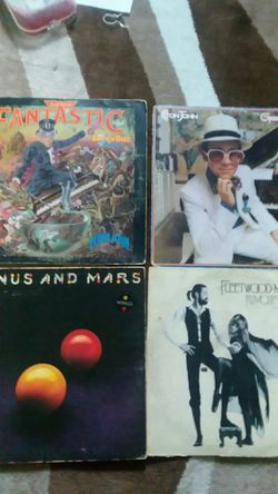 Elton john.the beatles.fleetwood mac