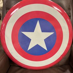 Marvel Captain America Avenger Metal Shield 22” Battle War Red Captain 