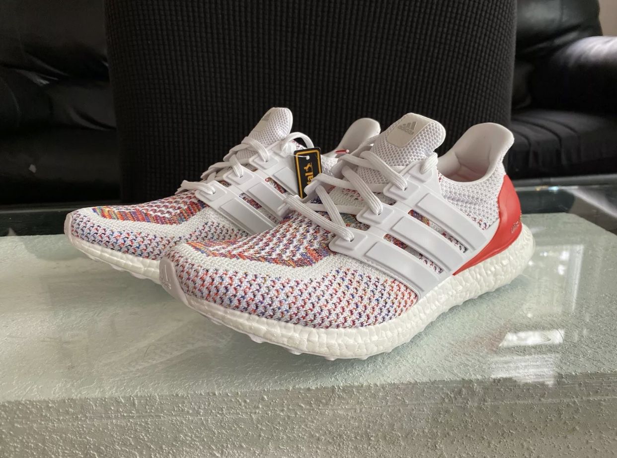 Adidas UltraBoost Multicolor 2.0 White Red OG Release Boost UB Size BB3911 for Sale in Arlington, TX - OfferUp