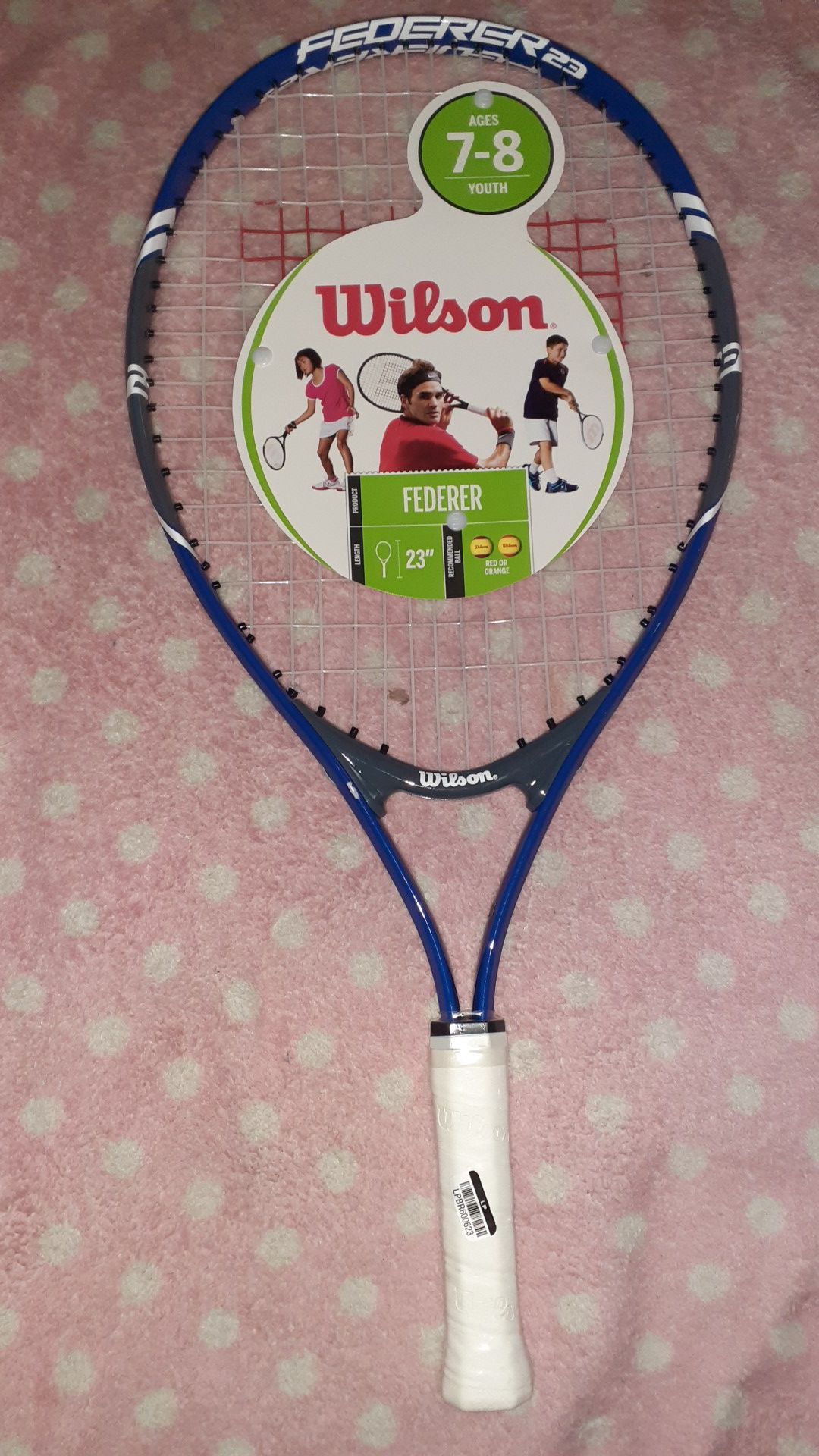 Wilson Federer tennis racket 23 in length Wilson ages 7 to 8 youth tennis racket
