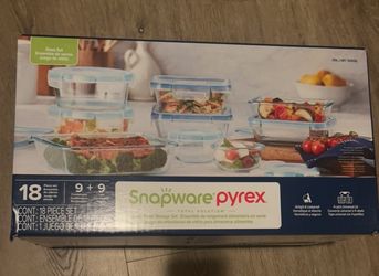 Snapware Pyrex 18-Piece Glass Food Storage Set – New