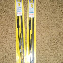 Car Windshield Wiper Blades Size 17in($8)ea And 28in($12) Ea