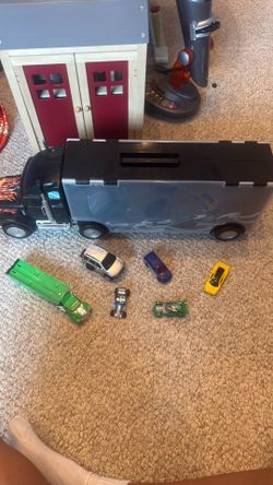 Hot Wheels Truck and Cars