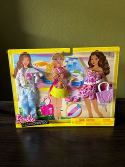 2011 Barbie Fashionistas Fashion Pack