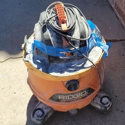 RIGID 10 Gal Shop Vac Wet Dry