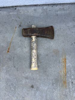 Vintage Stile Iron Axe
