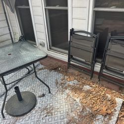 Patio Table And Chairs 