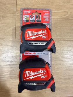 Milwaukee 25ft Magnetic Tape Measure (2-Pack)