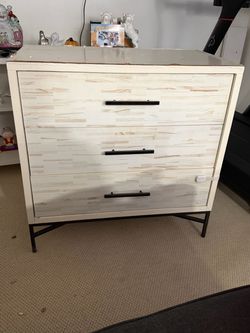 Small 3 Draw Dresser