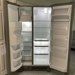 FREE REFRIGERATOR WHIRLPOOL 🧊 