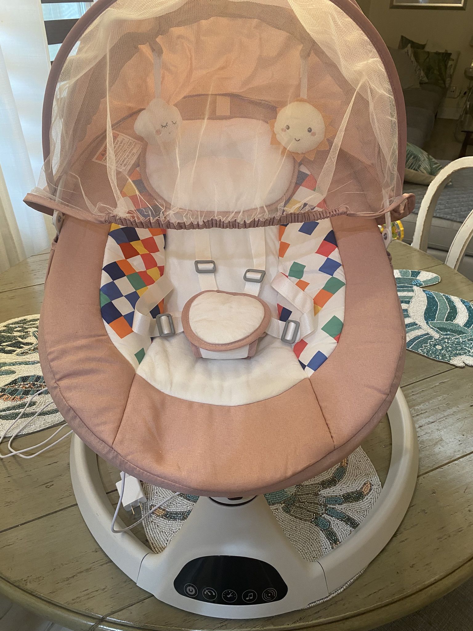 Electric Baby Swing w/Remote and Bluetooth 