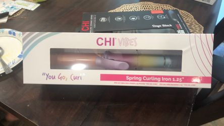 CHI VIBES Spring Curling Iron 1.25