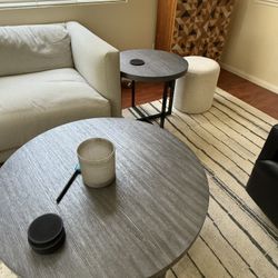 Coffee And End Tables 
