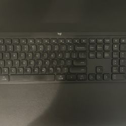 Logitech MX keys