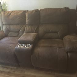 Couch set