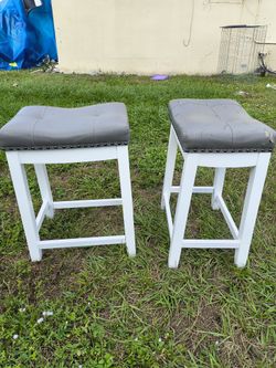 Bar Stools 