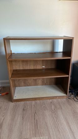 Wooden oak bookshelf
