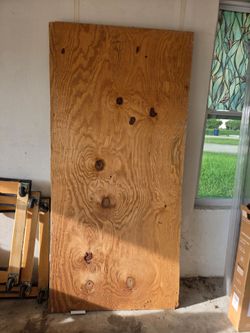 Plywood