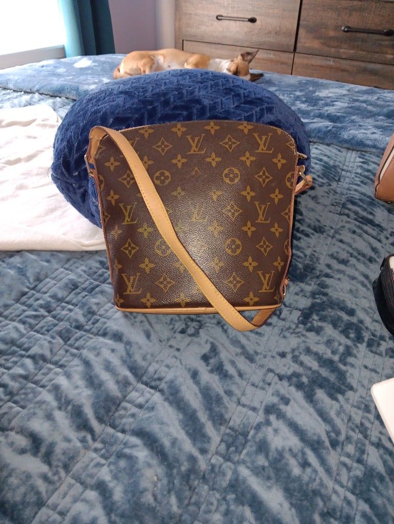 Authentic Pre- Owned L.V. Over The Shoulder