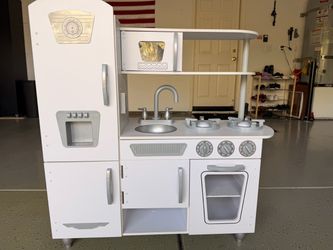 Kids kitchen