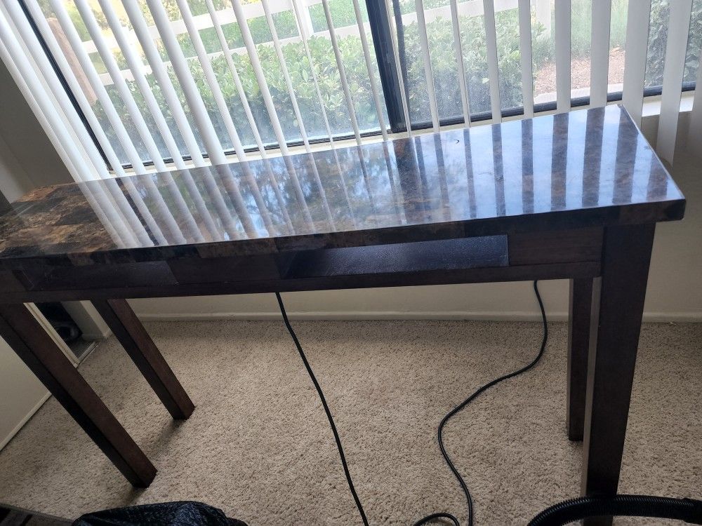 Lamp Desk