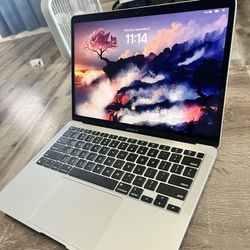 MacBook Air M1 (BRAND NEW)