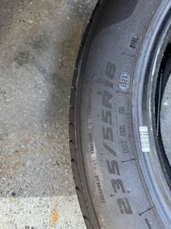 235/55/18 Tire