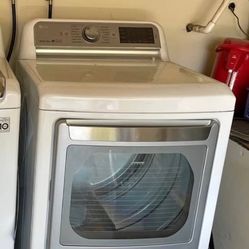 Gas Dryer LG Delivery Available 