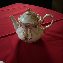 Teapot, Porcelain, Royal Danube, 6”