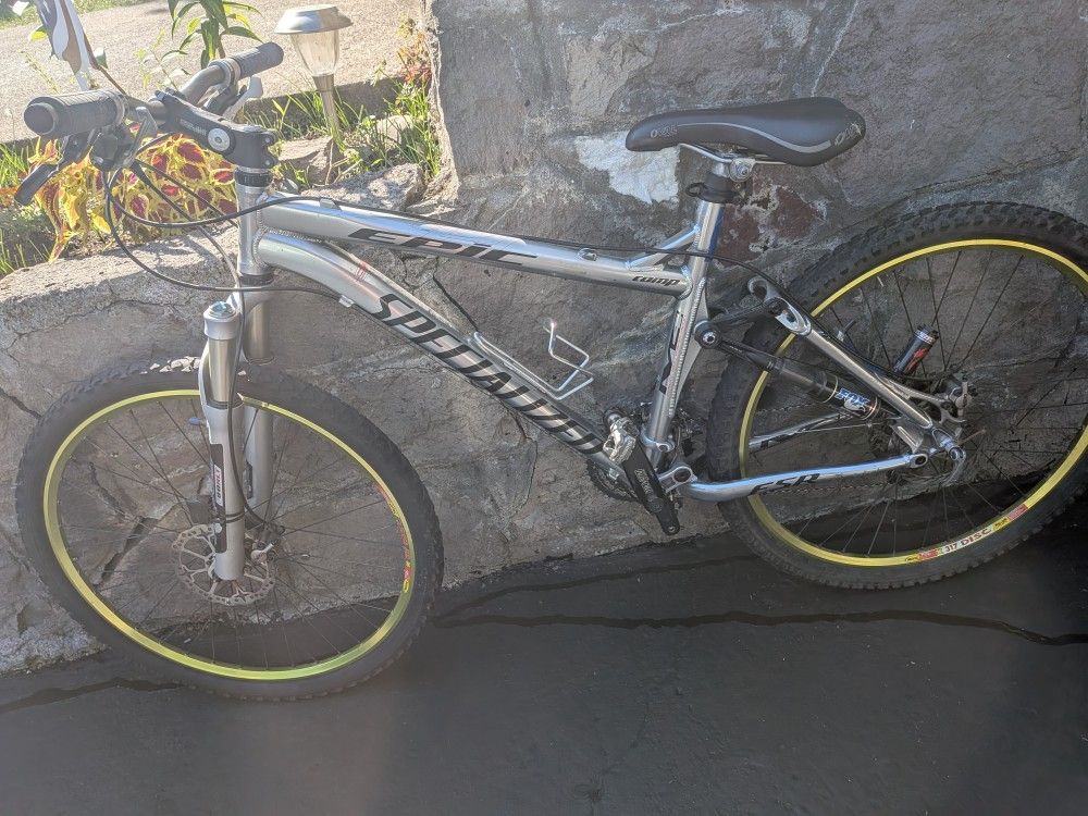 Vintage Specialized $