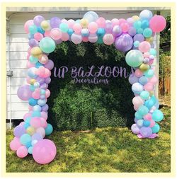 UP BALLOONS