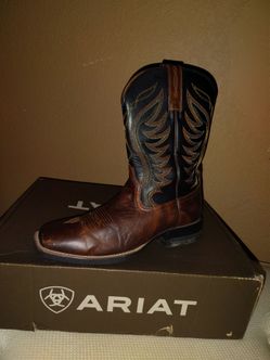 Ariat cowboy boots