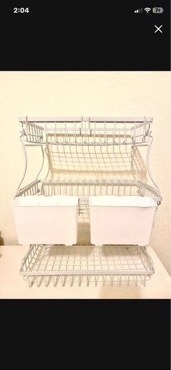 Solid tier wire storage with hangers and compartments