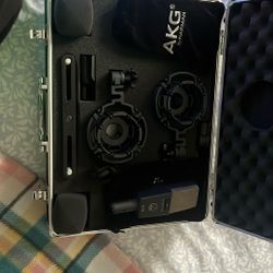 Akg
