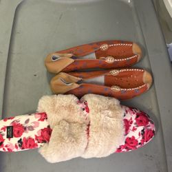 New Victoria Secret House Shoes Size Large 15 Dollars Leather Shoes Size 7 Half 30 Dollars 