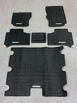 Range Rover factory rubber floor mats 2020-2022
