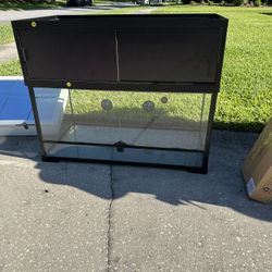 Reptile Enclosure & Stacker