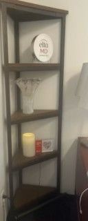 Free Bookshelf