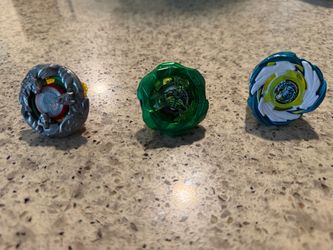 New beyblade x pegasus blast, rock golem, yell kong