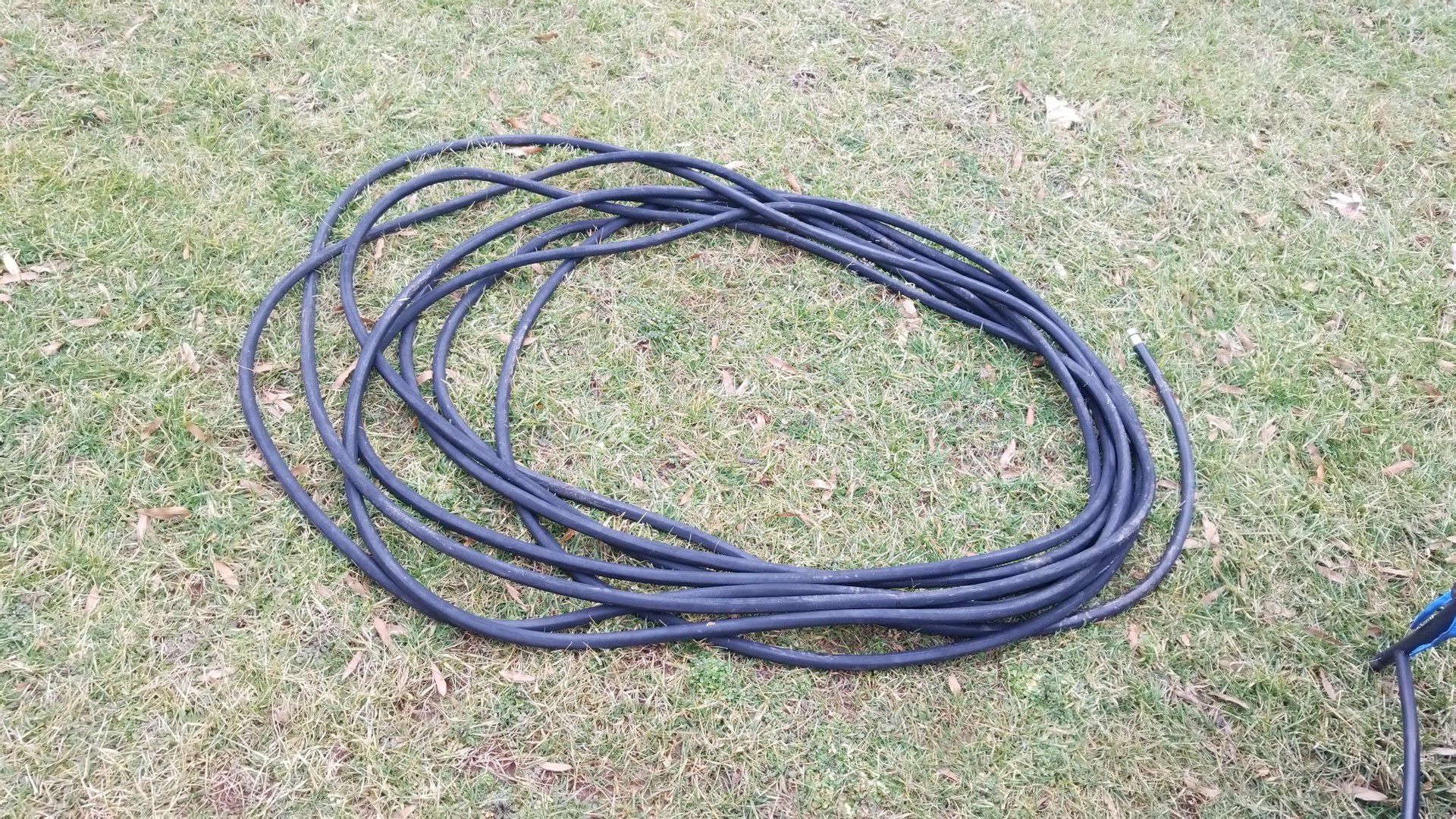 100 ft black Craftsman garden hose excellent condition only 15