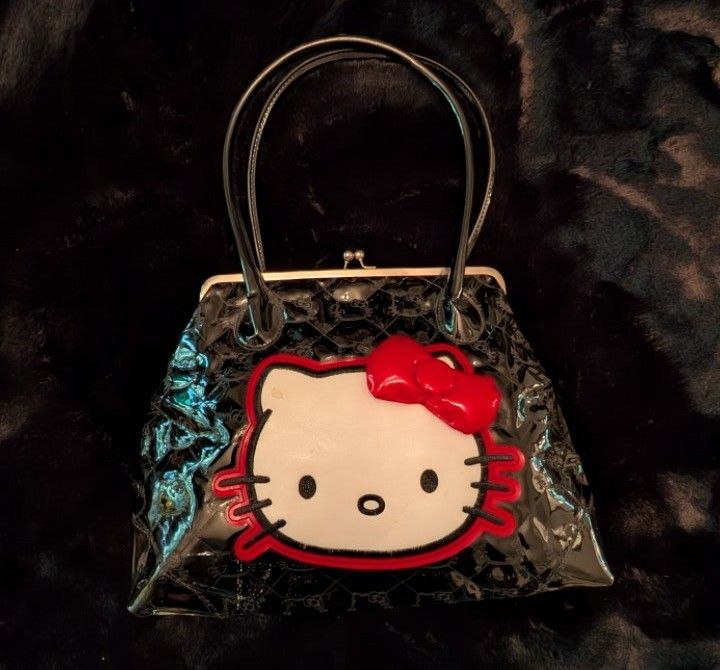 Hello Kitty Purse 