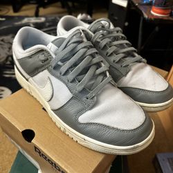 Nike Dunk Low