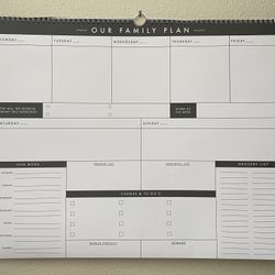 New! Family Plan Calendar By family Teams. Retail $45