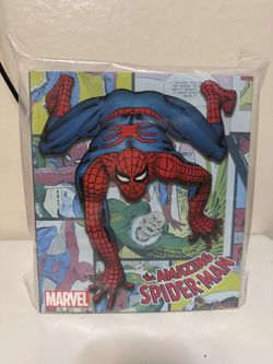 Mezco One:12 Deluxe Spiderman
